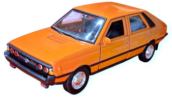 Polonez Borewicz MR 78' Auta PRL pomarańczowy skala 1:34