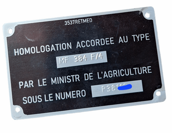 Massey Ferguson MF 384  itabliczka znamionowa, dane wytłoczone