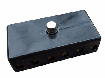 Ursus C 325 C 328 skrzynka bezpieczników 6 polowa