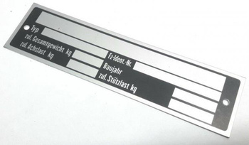 Niemiecka przyczepa (sam lub inna) pusta