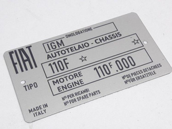 Fiat 500 typ 110 tabliczka znamionowa