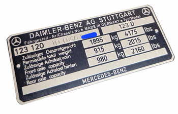 Mercedes W123  123 D tabliczka znamiomnowa tłoczona