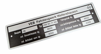 IFA HW 60.11 ND  ładowność 8600 kg tabliczka znamionowa