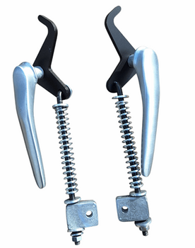 Ursus C325 klamki do maski klameczki komplet