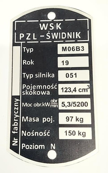 WSK M06B3 tabliczka znamionowa kolor srebrny(silnik 051)