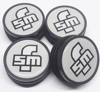 Polski Fiat 126p dekielki FSM na felgi OZ Route 13 cali