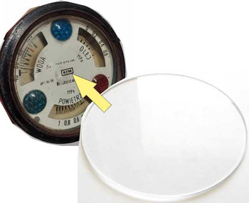 Ursus C 328 C330 szybka do trójwskażnika Woda, Olej, Powietrze  (licznik)