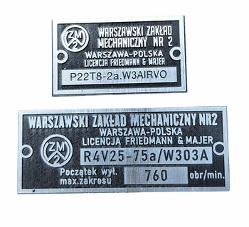 Ursus C325 C328 pompa paliwa tabliczki tabliczka znamionowe