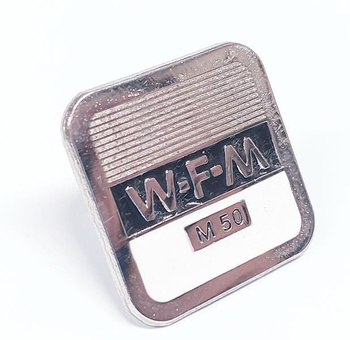 WFM Osa M50 M 50 emblemat znaczek logo na przedni błotnik