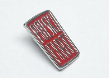 Polski Fiat wpinka pins logo napis znaczek