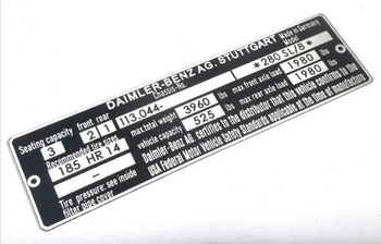 Mercedes-Benz 113.044 280SL/8 wersja USA (3960 lbs) tabliczka znamionowa