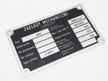 Ursus 904 tabliczka znamionowa