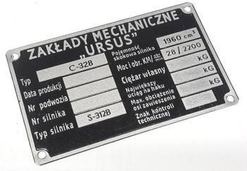 Ursus C 328 tabliczka znamionowa główna, końcówka produkcji