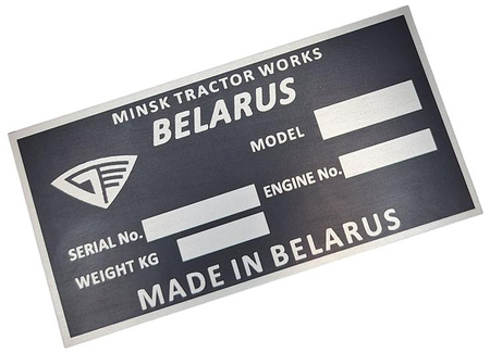 MTZ Białoruś tabliczka znamionowa nowszy typ
